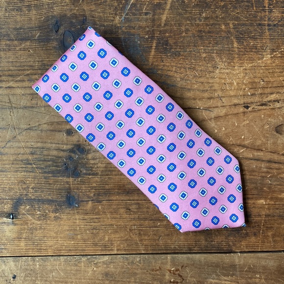 Brooks Brothers 346 Pink and Blue Geometric Mens Silk Neck Tie - Wedding Groom - Picture 3 of 6